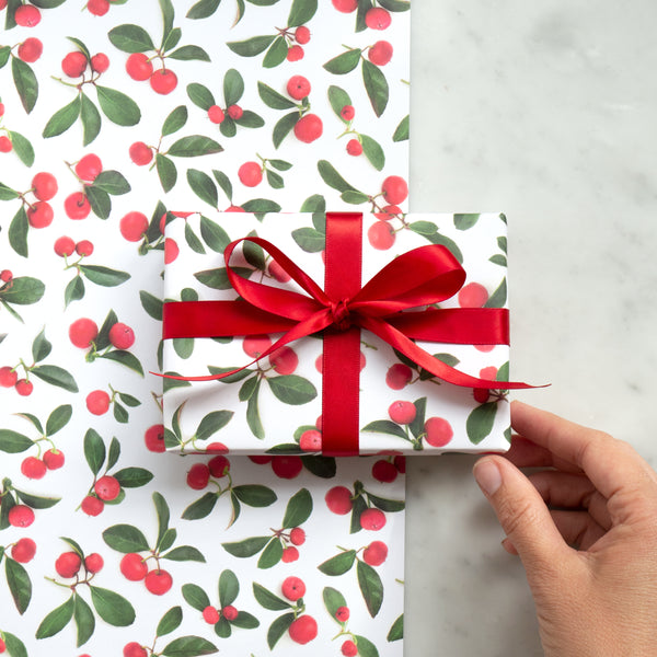 Gift wrap ~ wintergreen